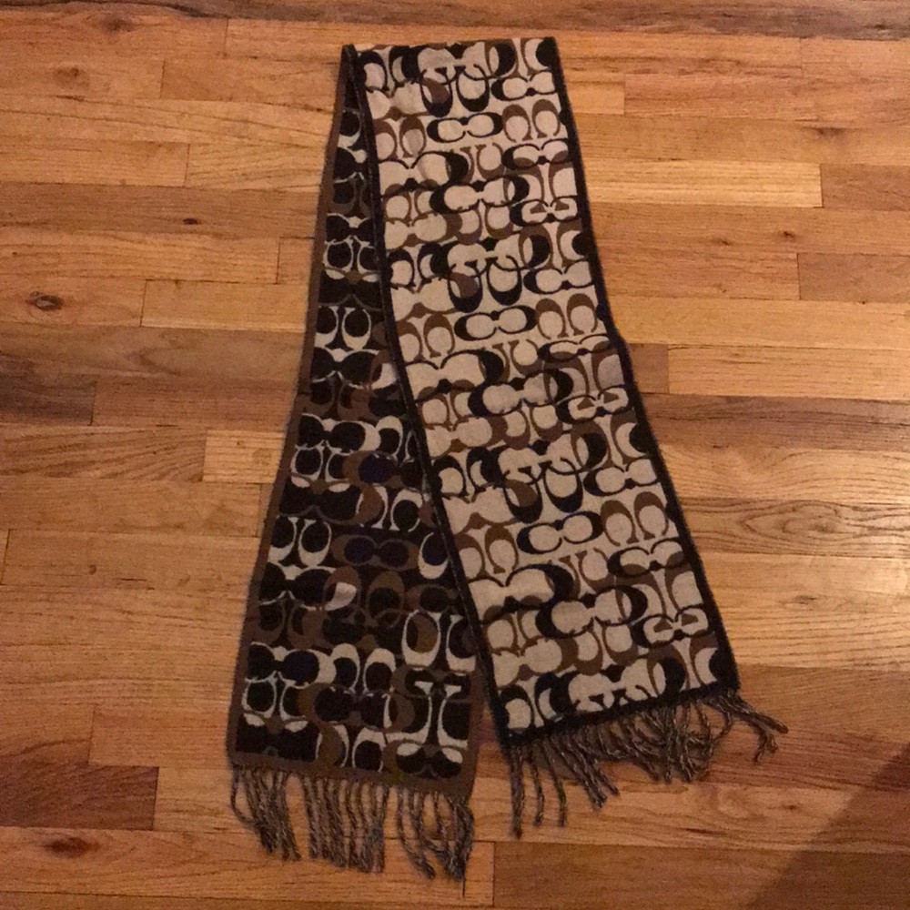 Coach 100% Merino Wool scarf